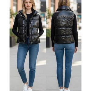 PINK Victoria’s Secret Vest Puffer  Vest-  Size Medium Black Glossy